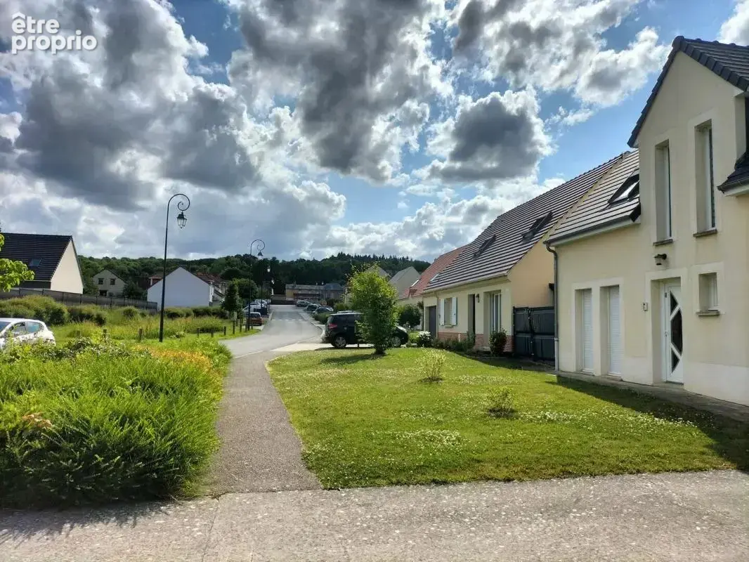 Terrain T 713m² - Savignies - Lot 39 - photo 3