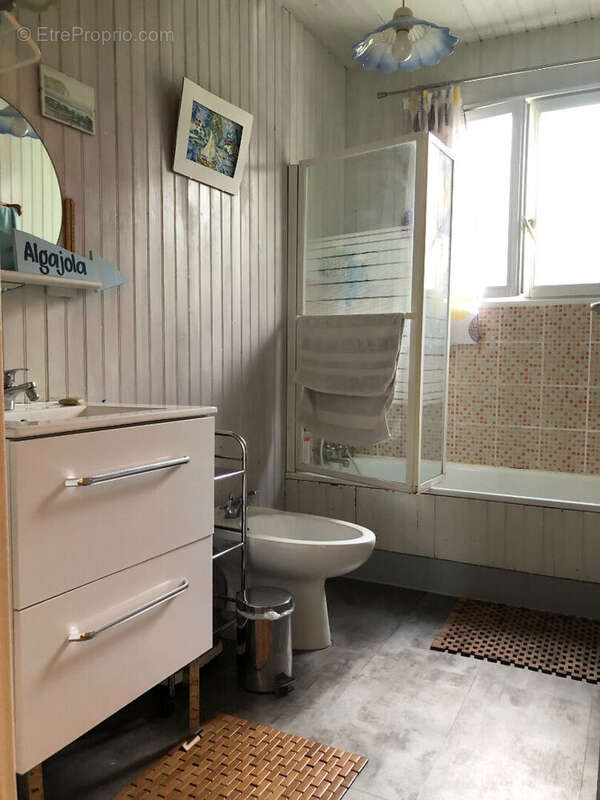 Maison à SAINT-CYR-EN-ARTHIES