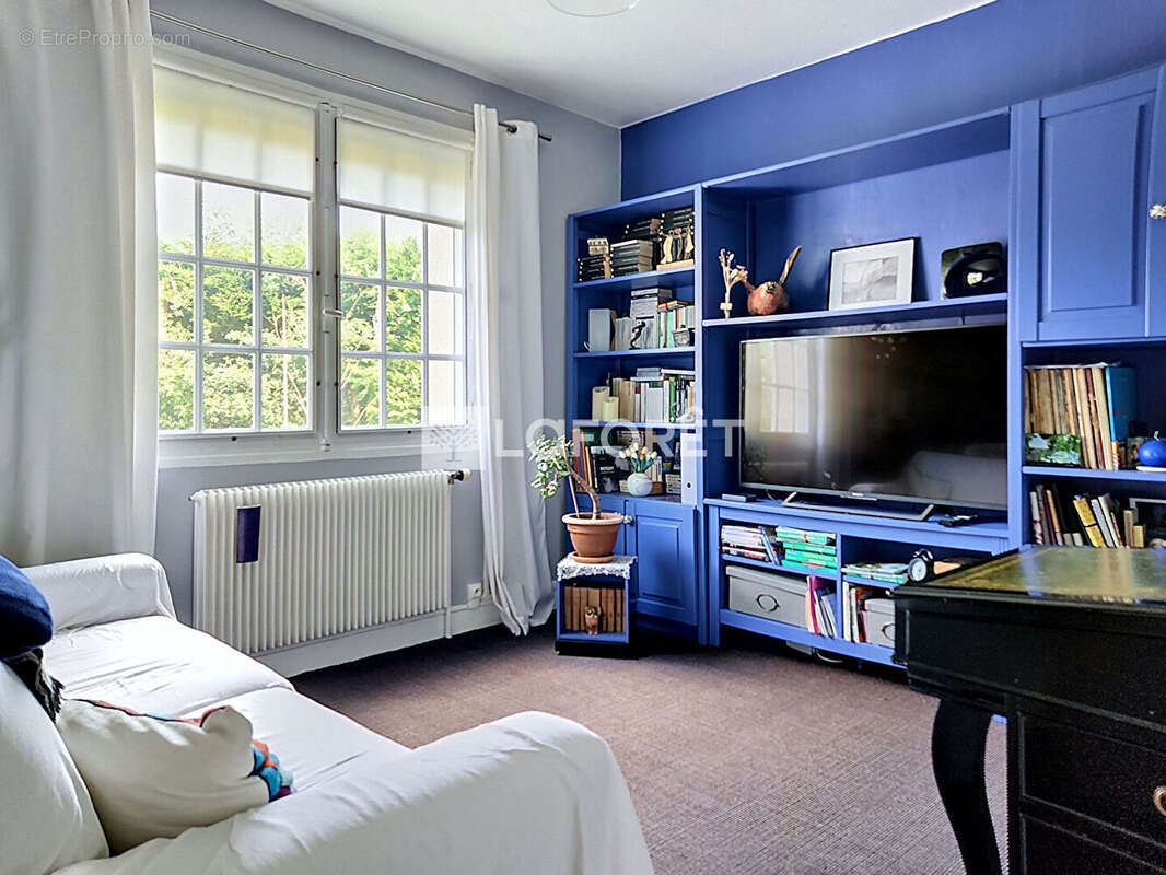 Maison familiale 4 chambres 160m² - Saint Pierre Des Fleurs - photo 11