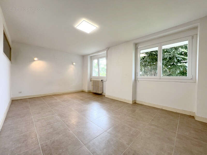 Maison à BRIVE-LA-GAILLARDE