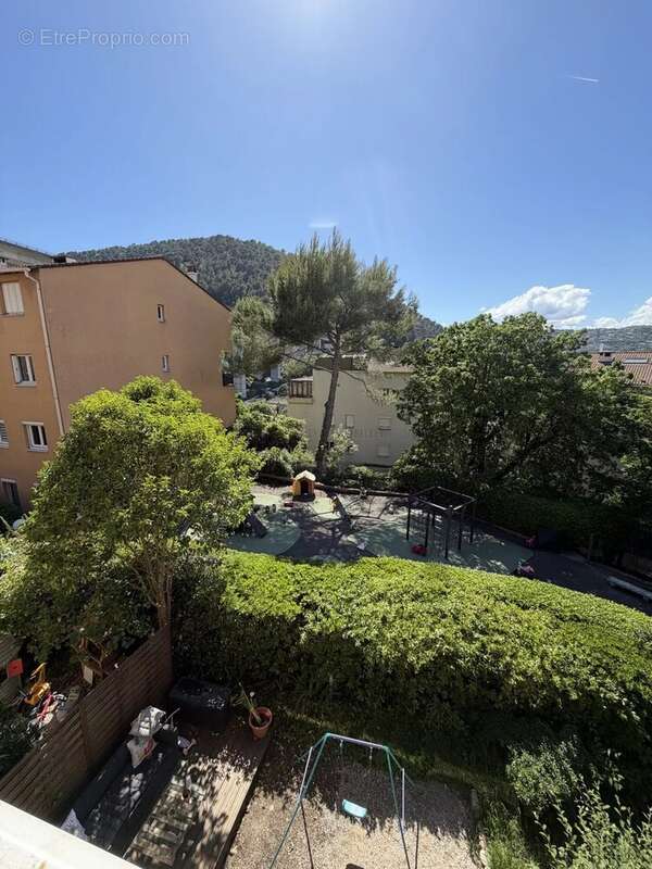 La Trinité – 3 pièces avec balcon, vue verdure et calme, résidence  tennis – DPE C - photo 6