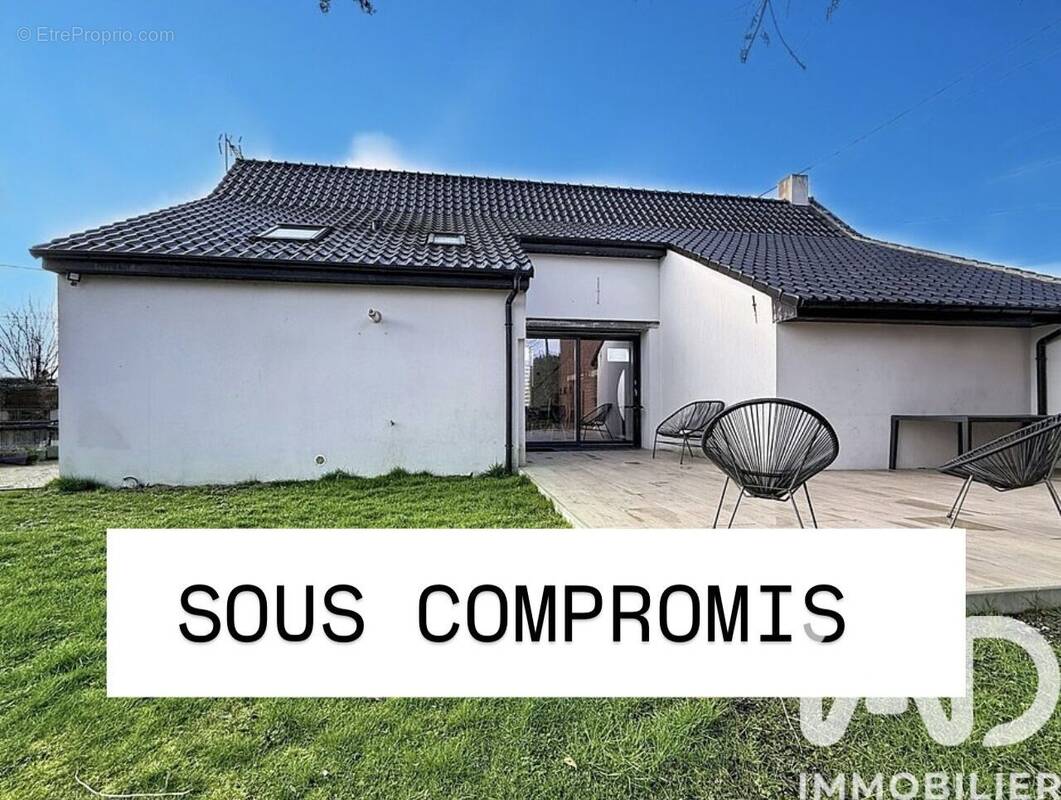 Photo 1 - Maison à COUTICHES