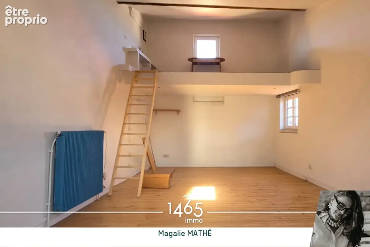 Montferrand : Maison de ville de 150m2 rénovée avec goût - L'indépendance d'une maison, les volumes d'un loft, - photo 2