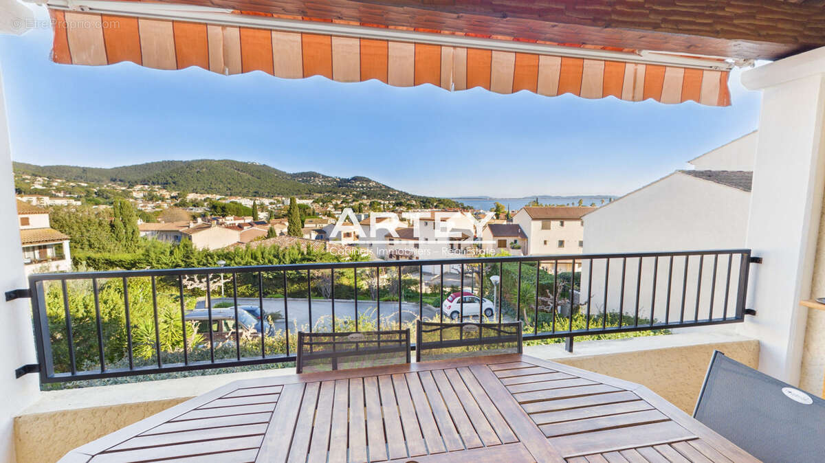 Appartement à CARQUEIRANNE