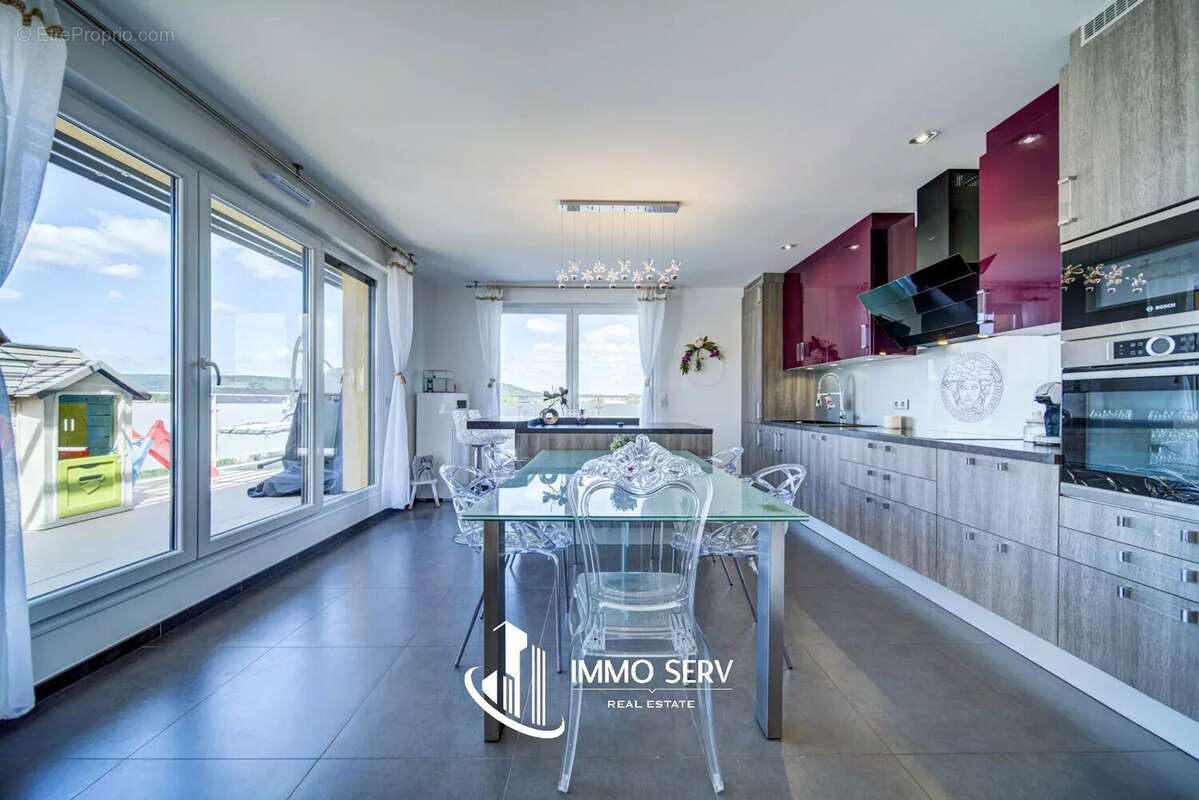 Appartement à AMNEVILLE