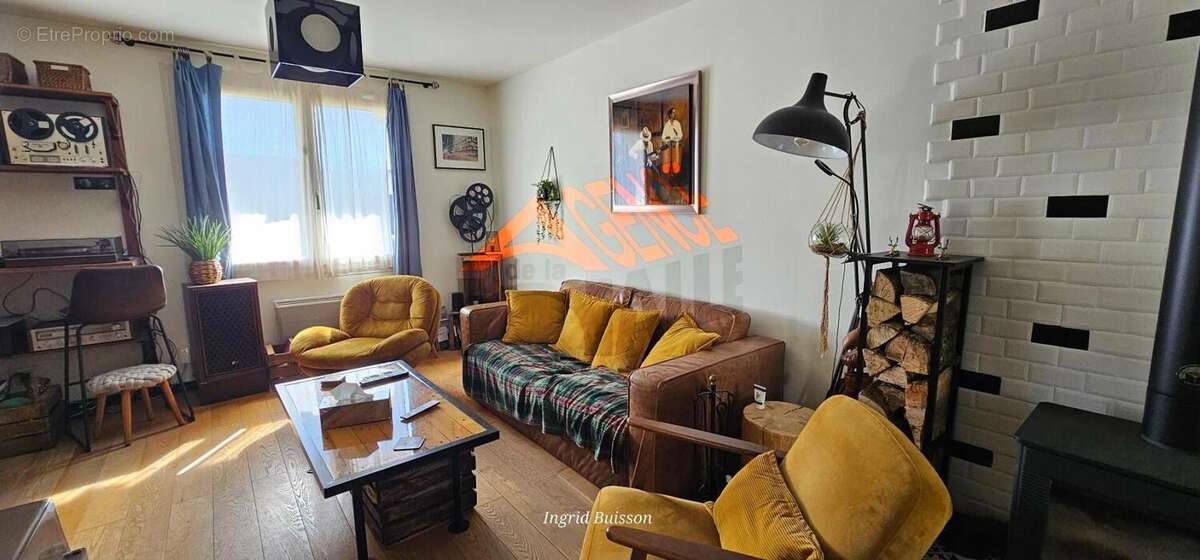 Maison à SAINT-MARTIN-DU-TERTRE