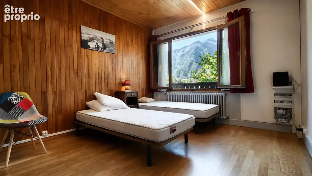 Maison de 10 pièces de 125 m² à Saint-Julien-Mont-Denis - photo 10