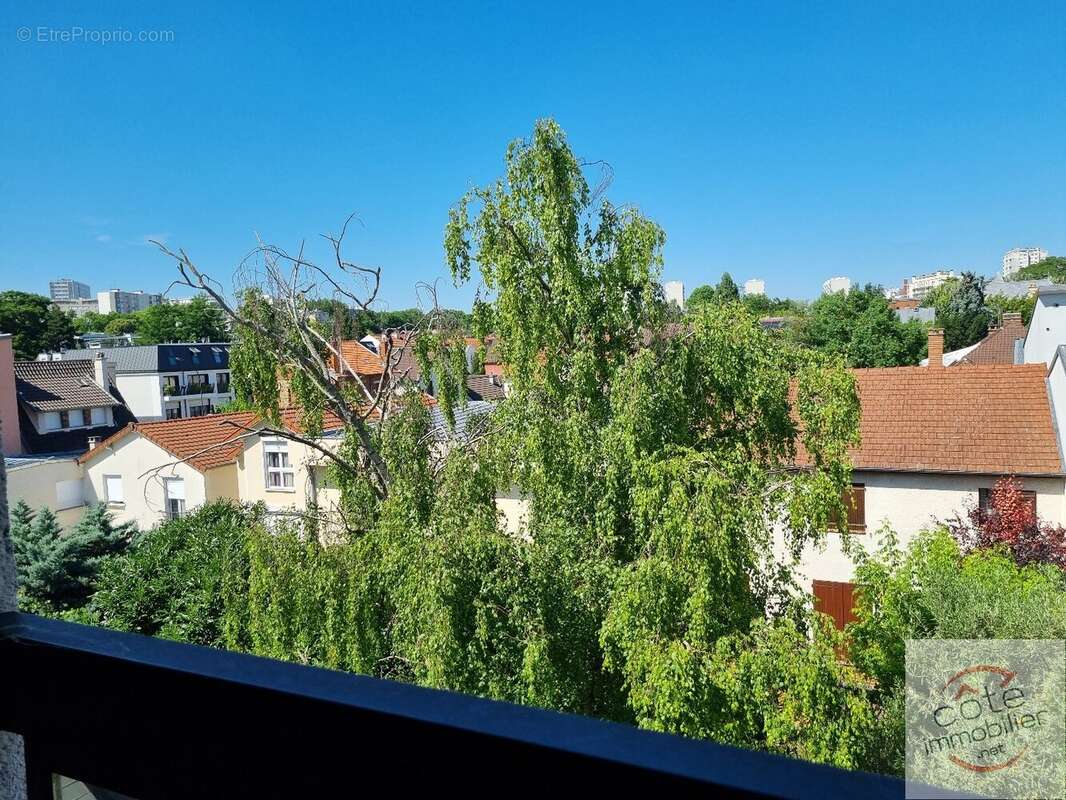 Appartement à BOURG-LA-REINE