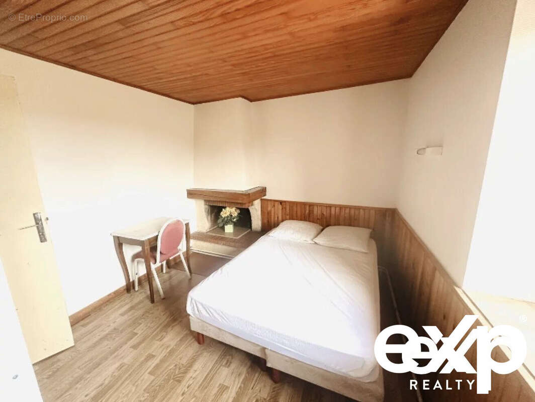 Maison à LA MEZIERE