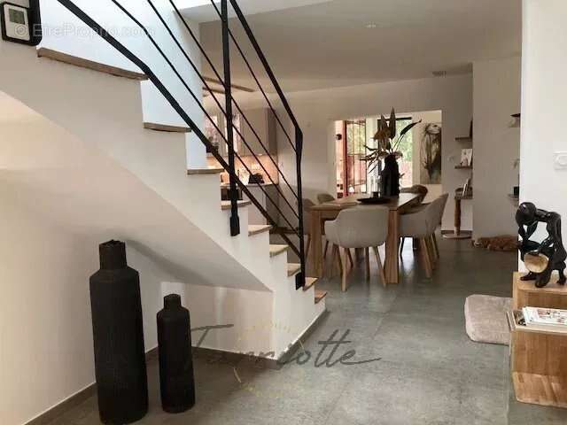 Maison à ALLAN