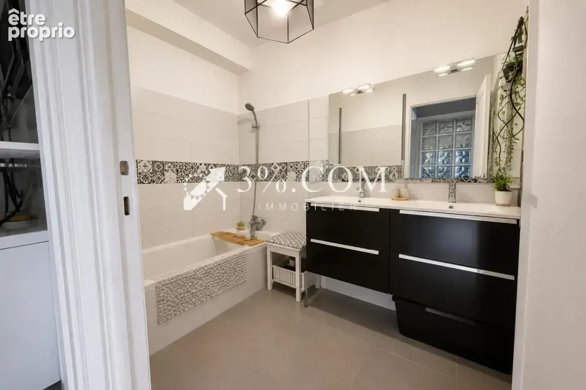 Grand 3 pièces de 92 m2   Centre-ville de Draguignan   Derni - photo 11