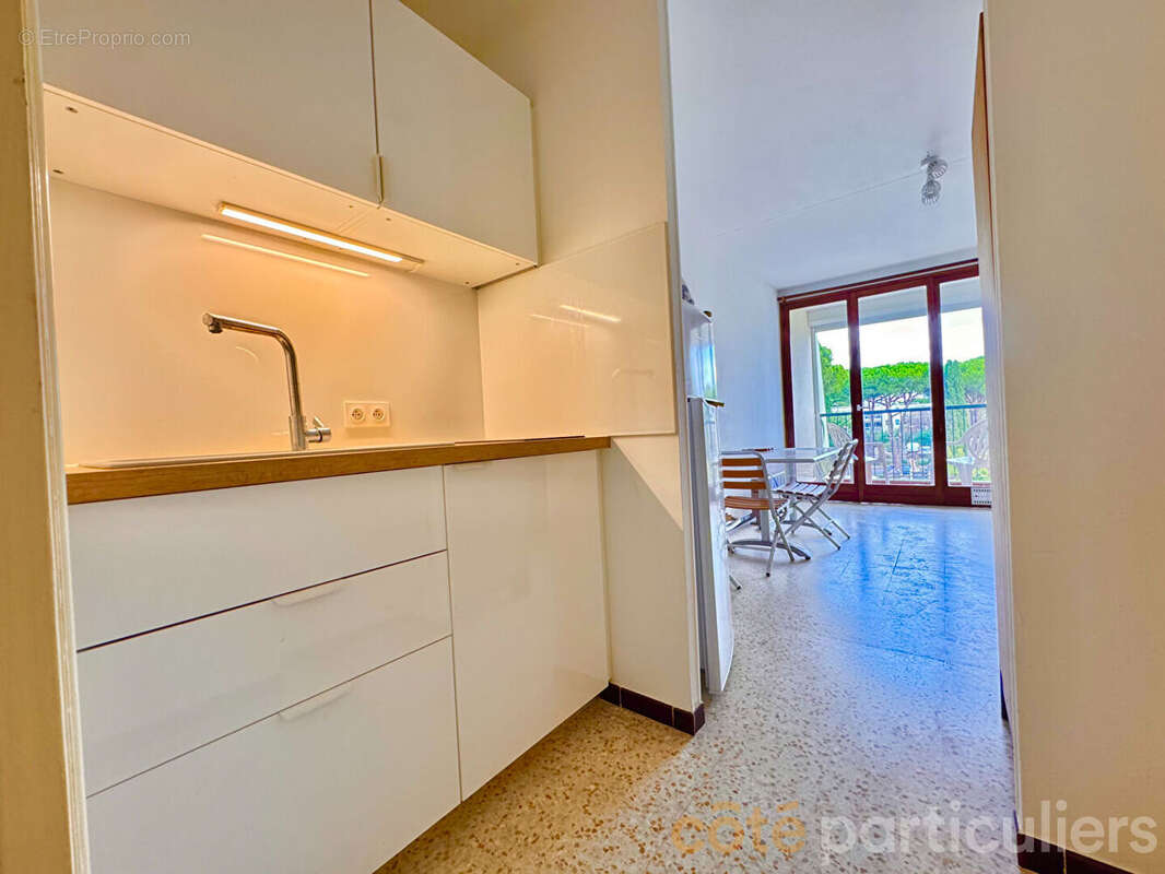 Appartement La Grande Motte 1 pièce(s) 21 m2 + Parking Privatif - photo 2