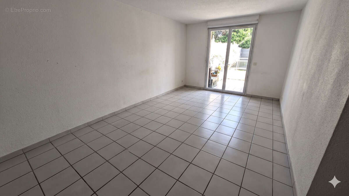 Appartement à SAINT-PIERRE-DU-MONT