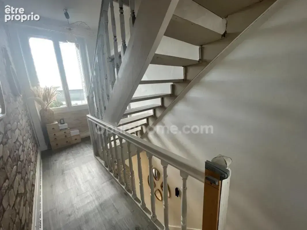 Belle maison en pierre de 4 chambres avec jardin de 515 m2 plat et puits - photo 16