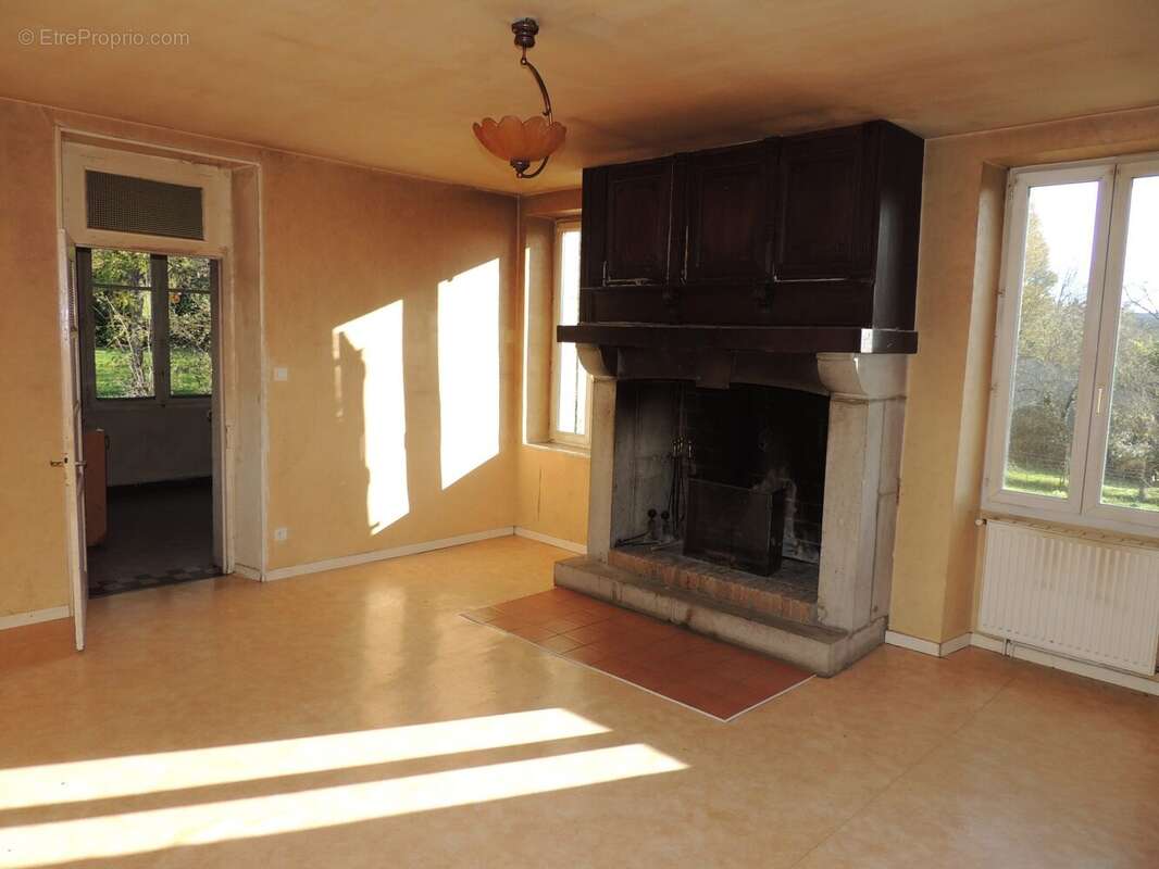 Maison à MARTIEL