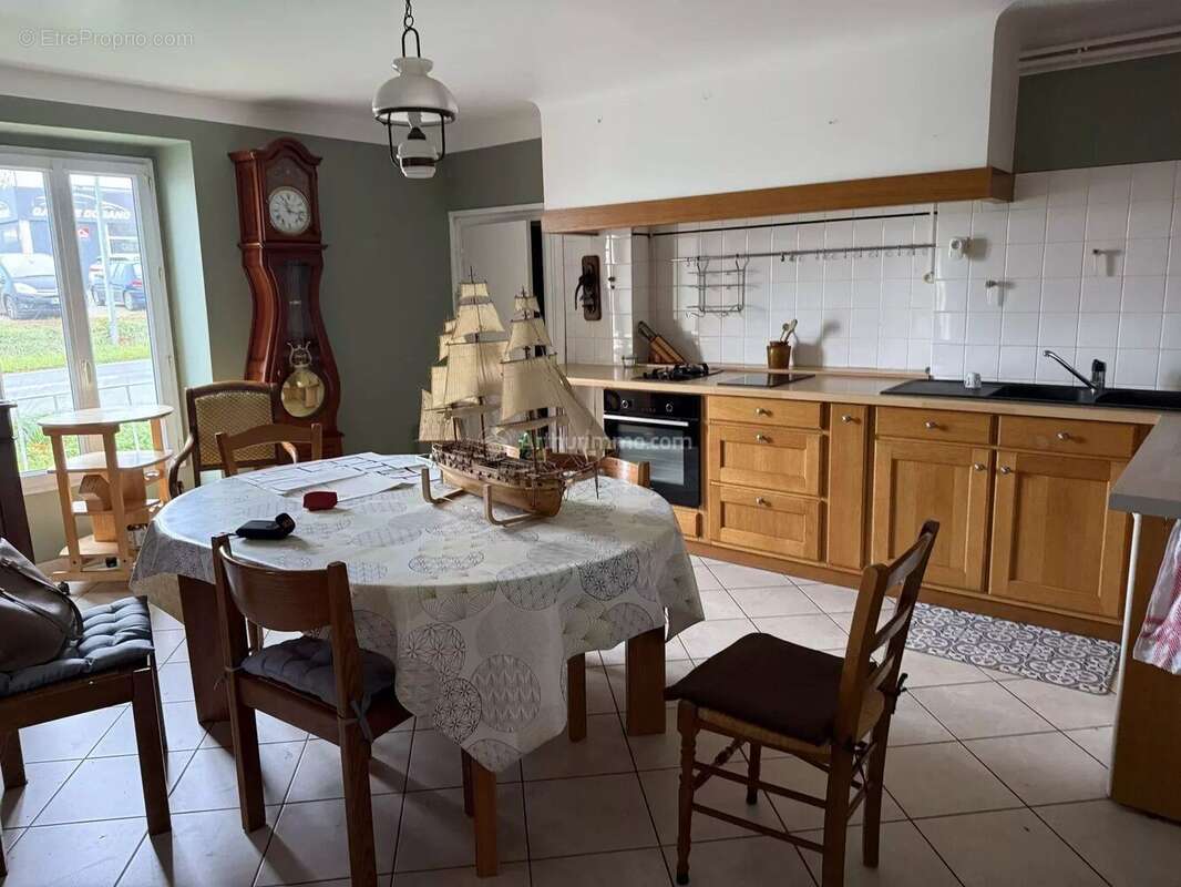 Maison à SAINTE-GEMME
