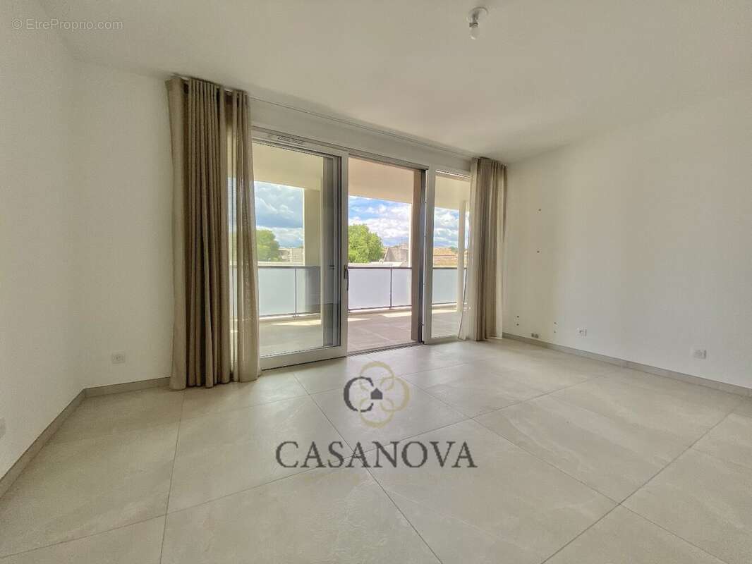 Appartement à CASTELNAU-LE-LEZ