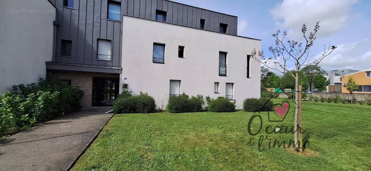 Appartement à SAINTE-LUCE-SUR-LOIRE