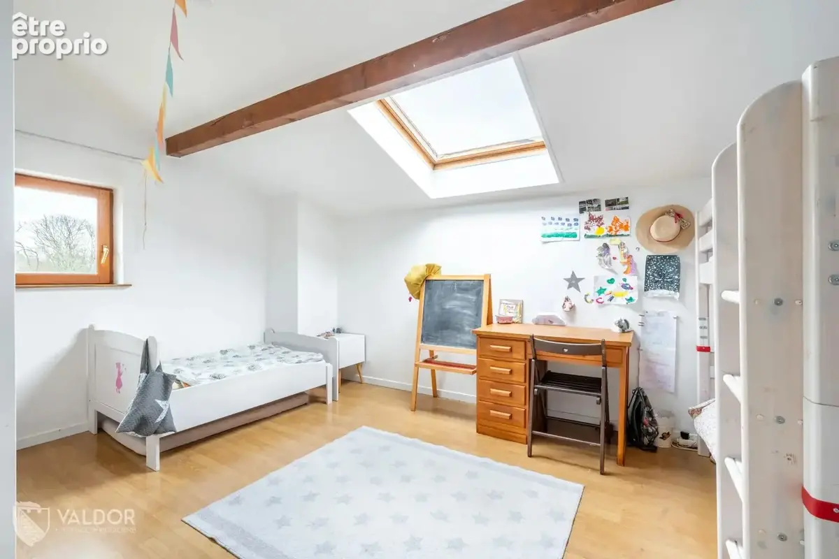DARDILLY – Maison familiale de 135 m² sur 1000 m² de terrain - photo 13