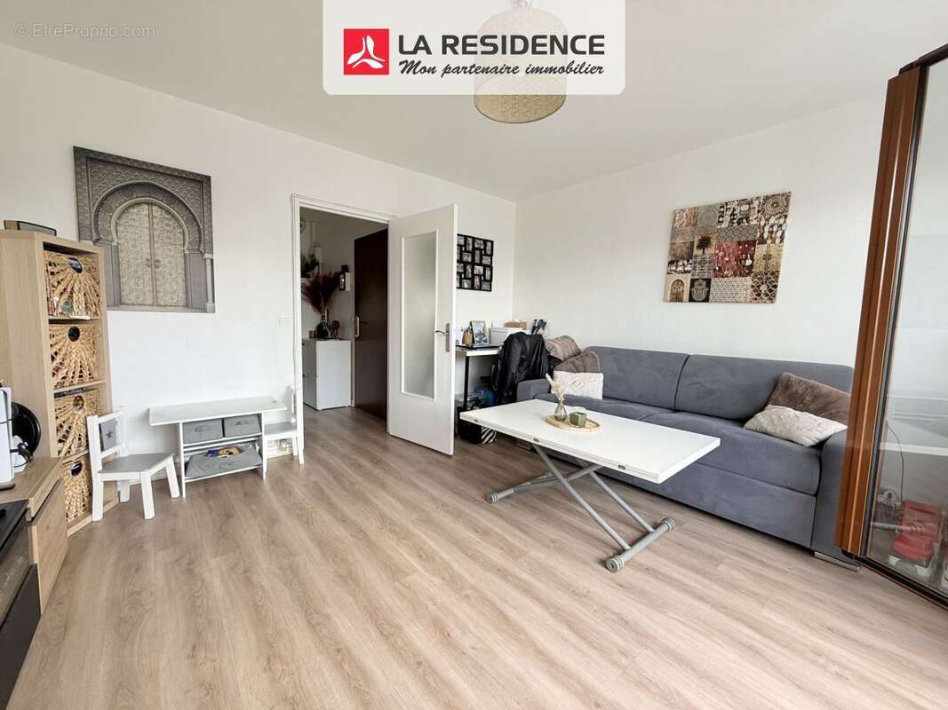 Appartement 50 m² à Velizy-Villacoublay  - photo 2