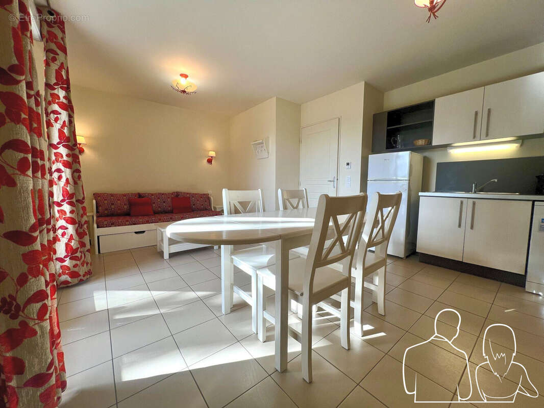 APPARTEMENT SOUS BAIL COMMERCIAL - GOELIA - Appartement à GONNEVILLE-SUR-HONFLEUR