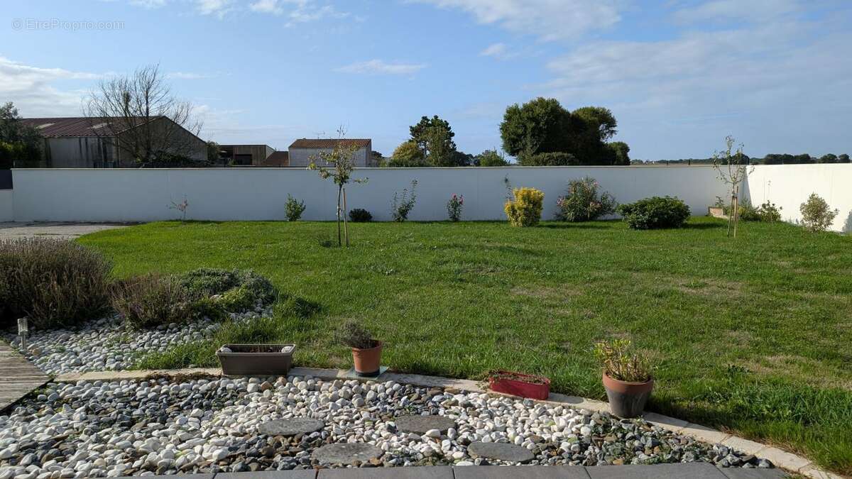 Maison à SAINT-CHRISTOPHE