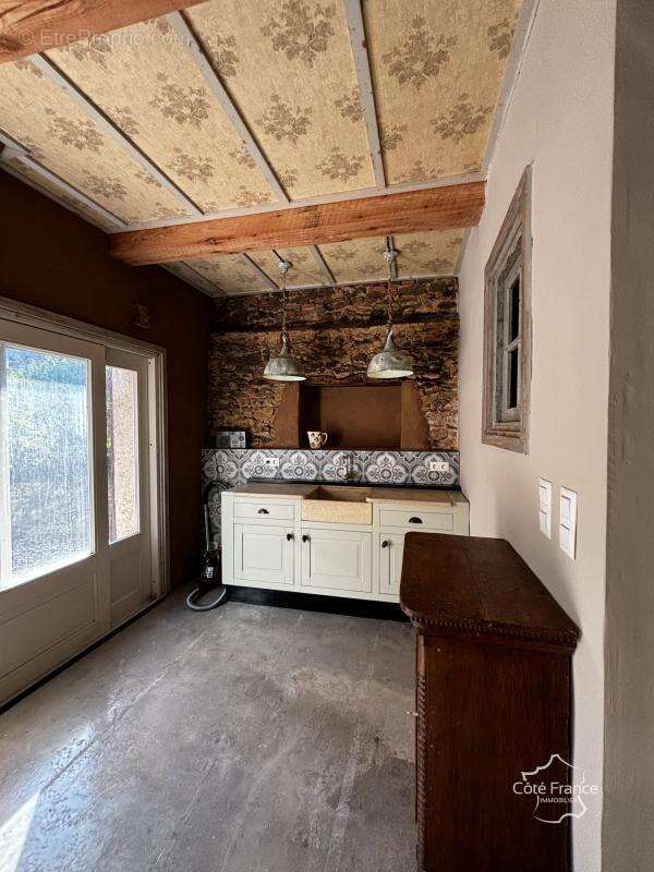 Maison à BAGNAC-SUR-CELE