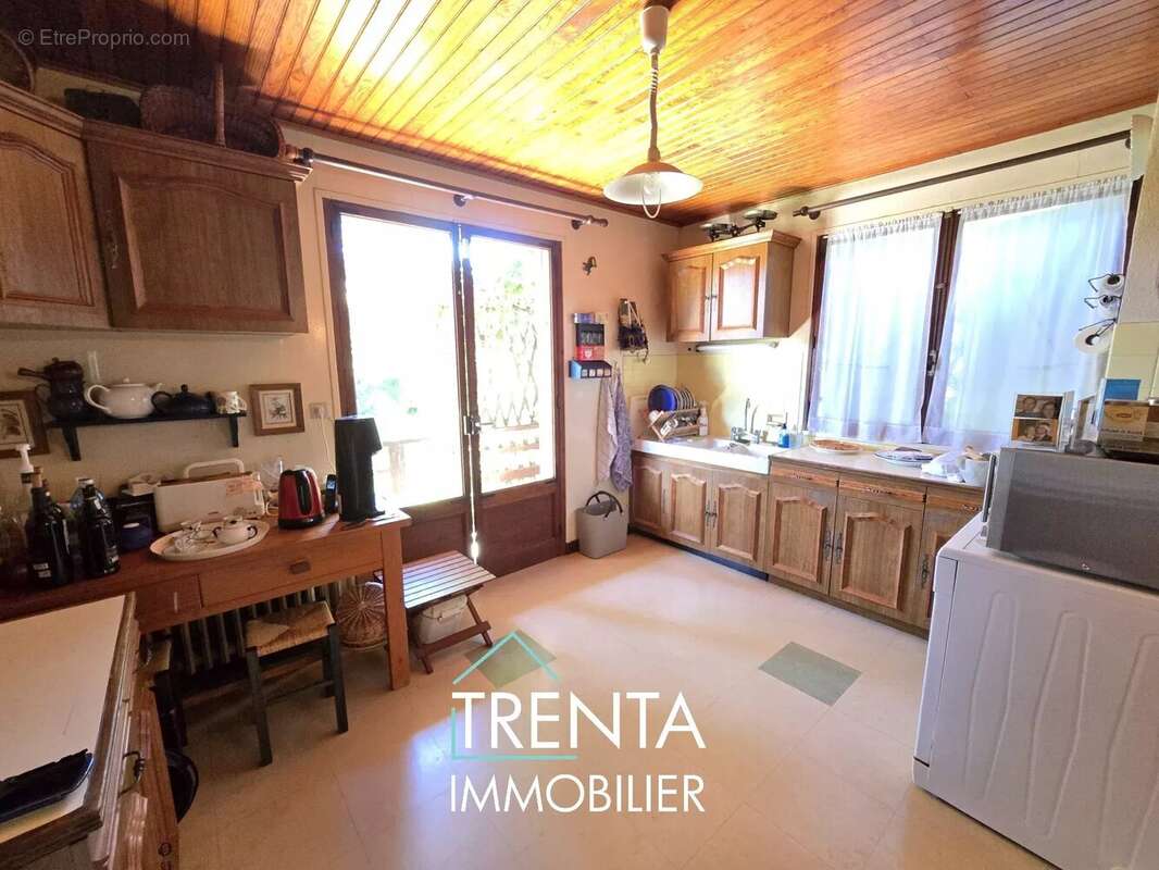 Maison à CHARAVINES