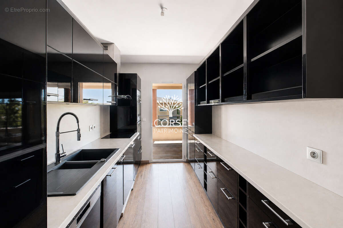 Appartement à PORTO-VECCHIO