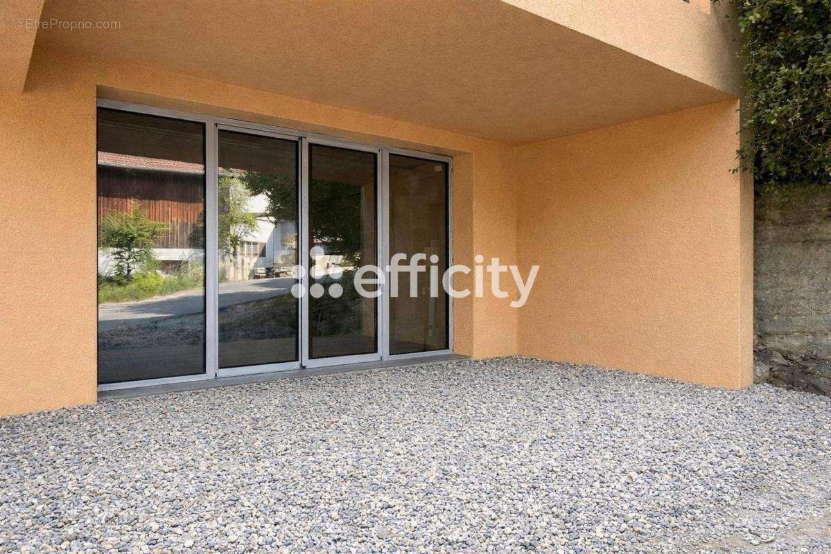 Appartement à SAINT-JEOIRE