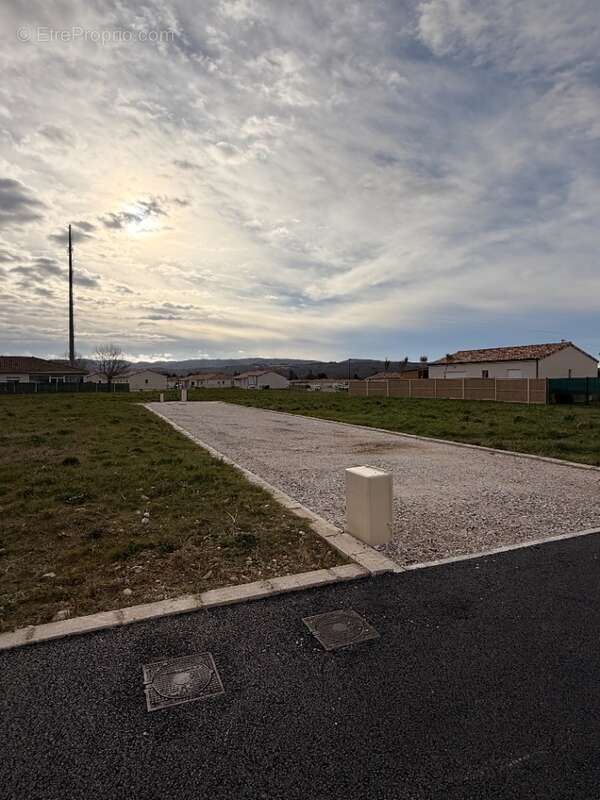 Terrain 750 m² à Revel  - photo 2