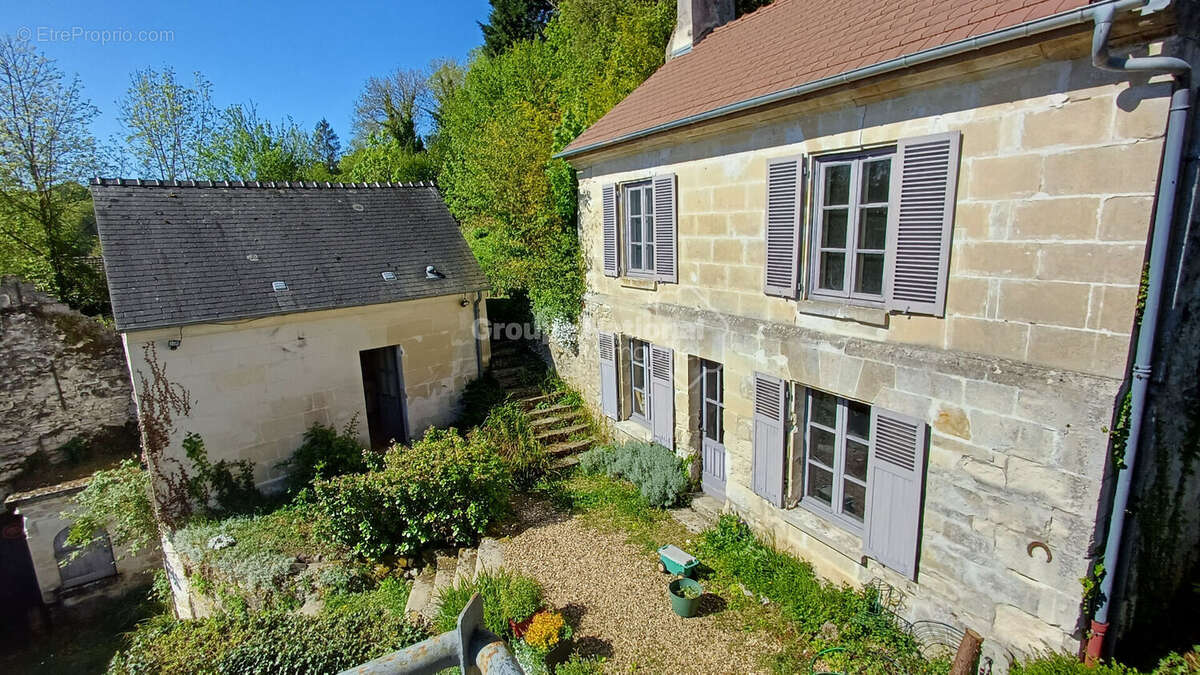 Maison à PIERREFONDS