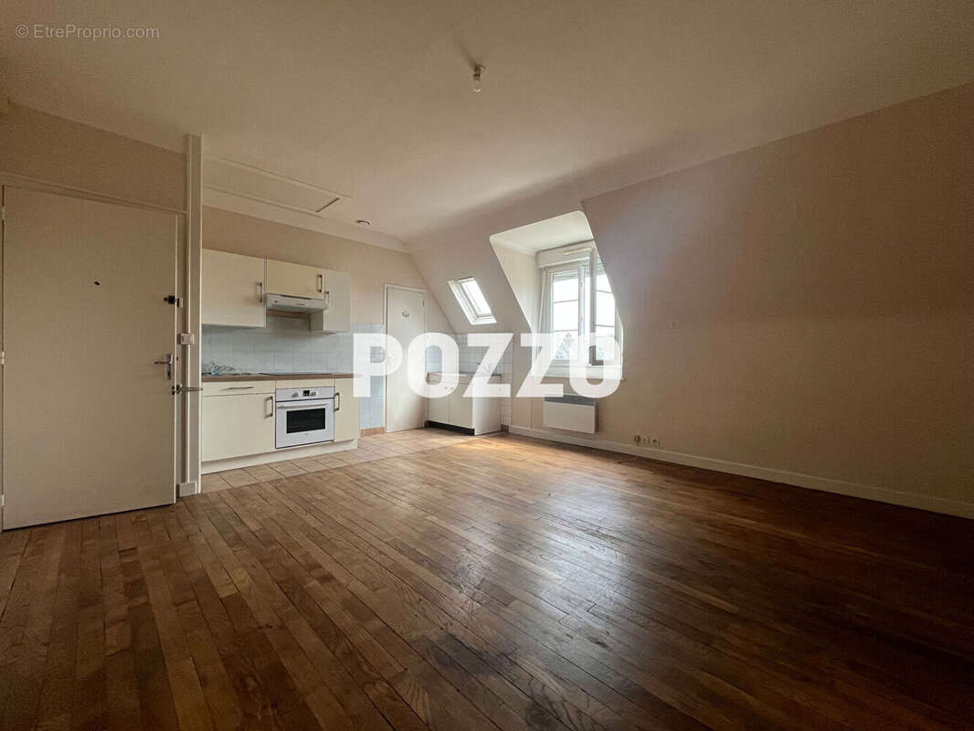 Appartement à SAINT-HILAIRE-DU-HARCOUET