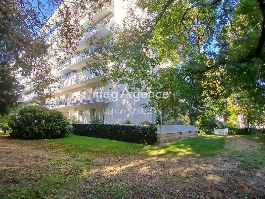 Appartement à JOUE-LES-TOURS