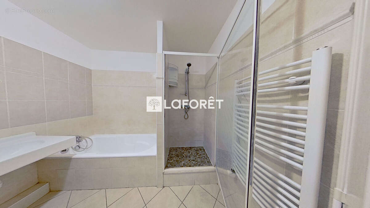 Appartement à LYON-3E