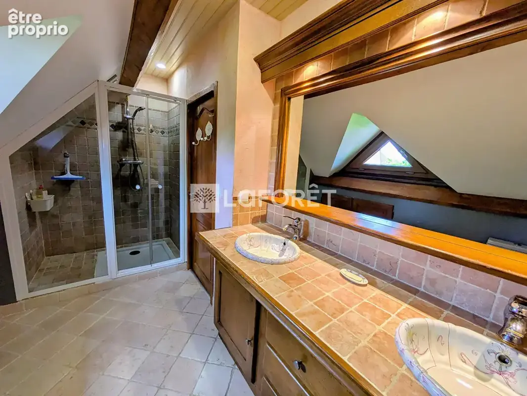 Exceptionnelle propriété familiale aux volumes rares un véritable coup de coeur - photo 13