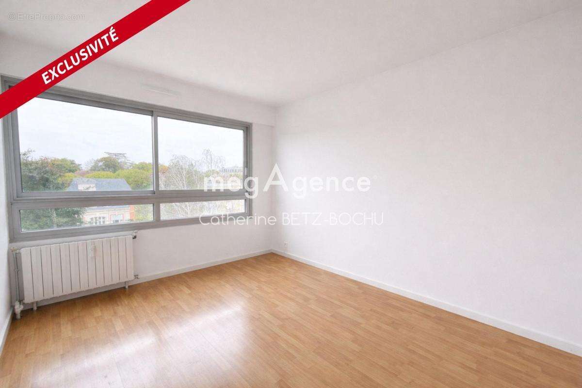 Appartement à SAINT-GRATIEN