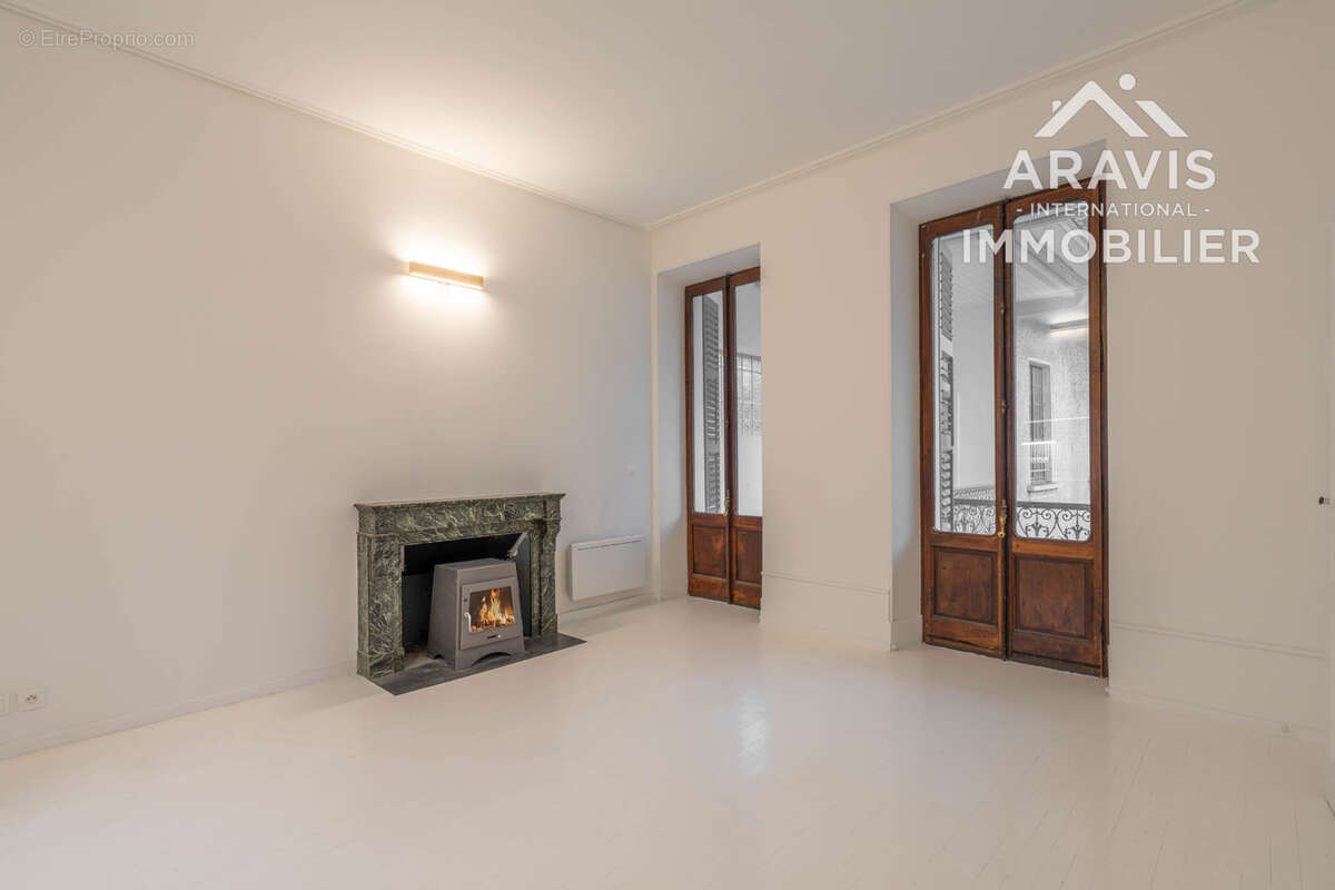 Appartement à SEYTHENEX