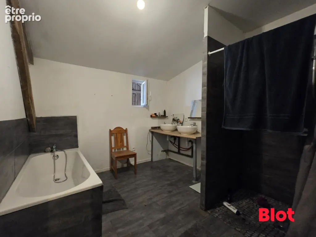 Maison 180 m² à Bille  - photo 7