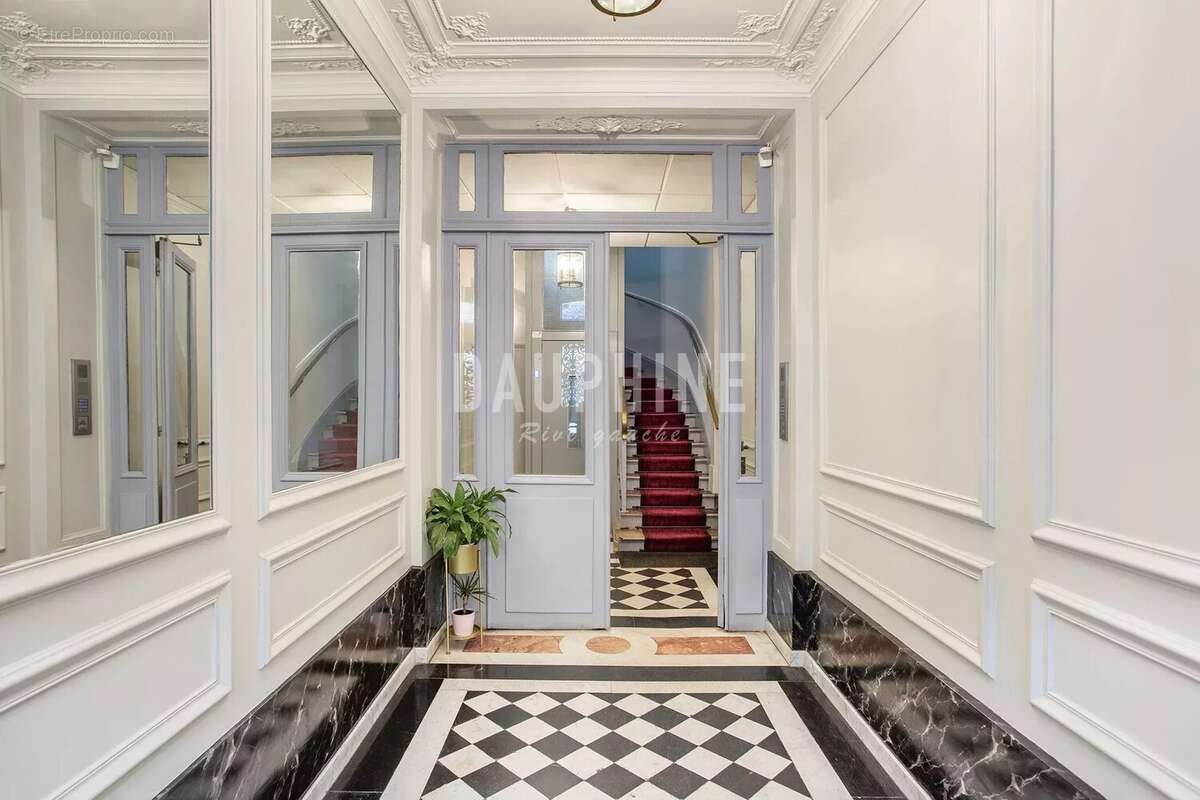 Appartement à PARIS-5E