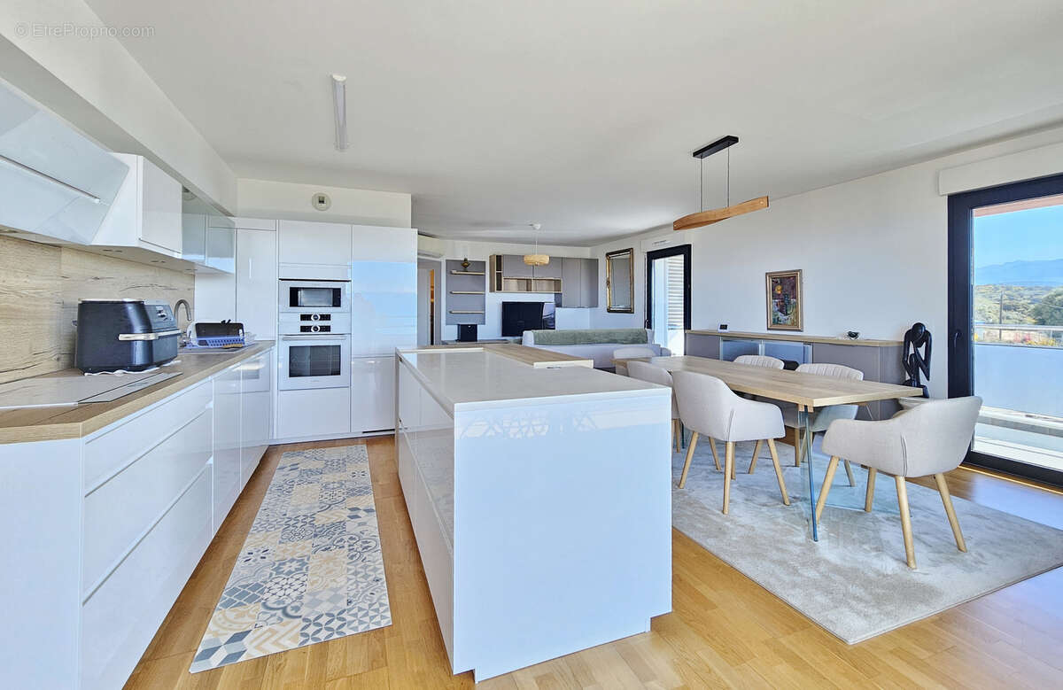 Appartement à AJACCIO