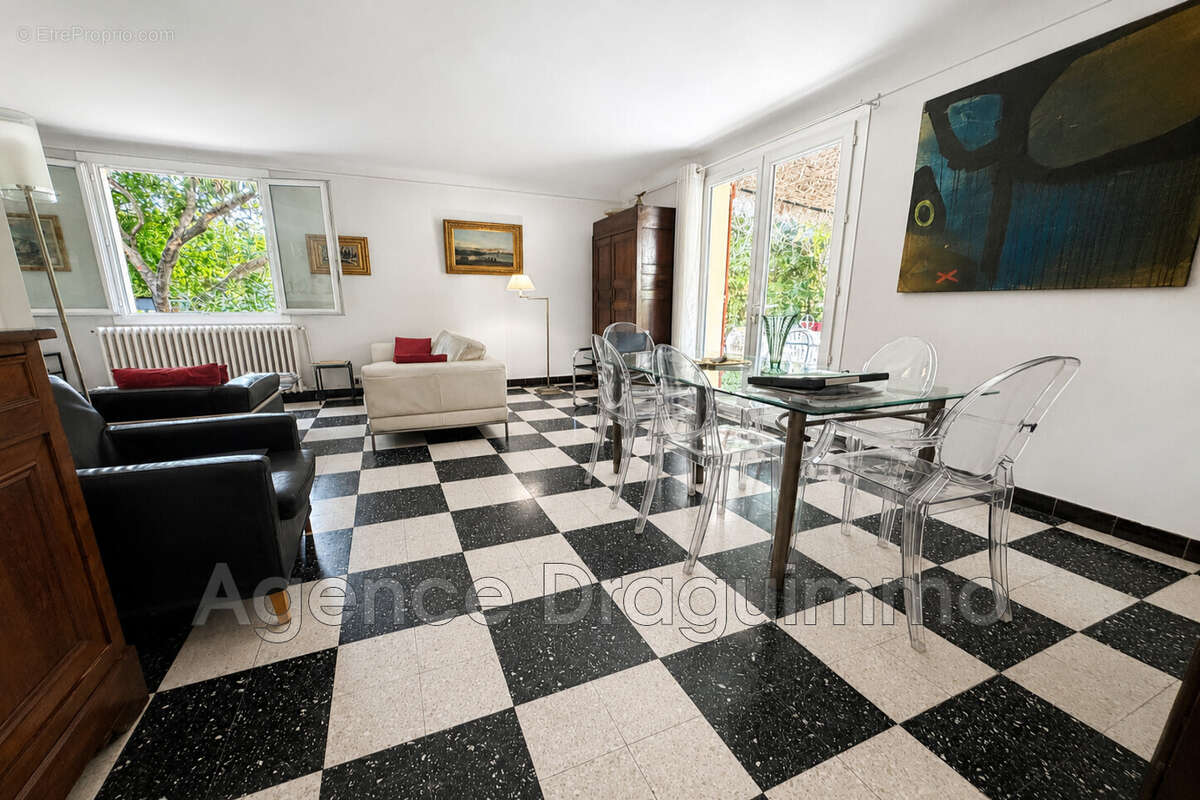 Maison 140 m² à Draguignan  - photo 7