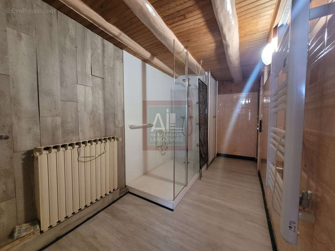 Maison à CHATEAUNEUF-DE-RANDON