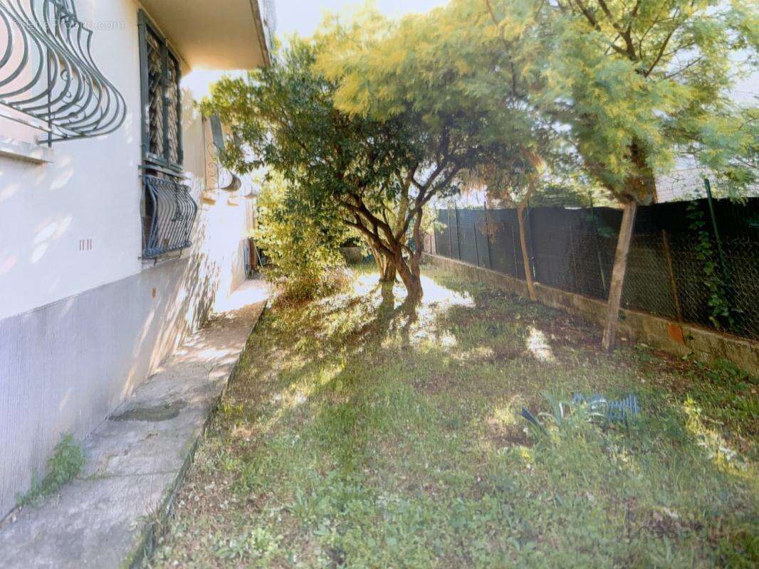 Maison 196 m² à Montpellier  - photo 2