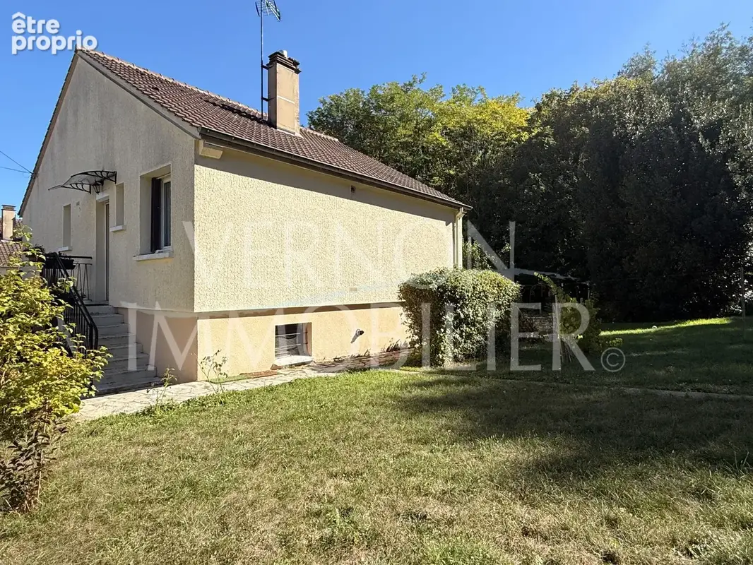 Maison 4 pièces 78 m² à vendre à Vernon (27200) - photo 2
