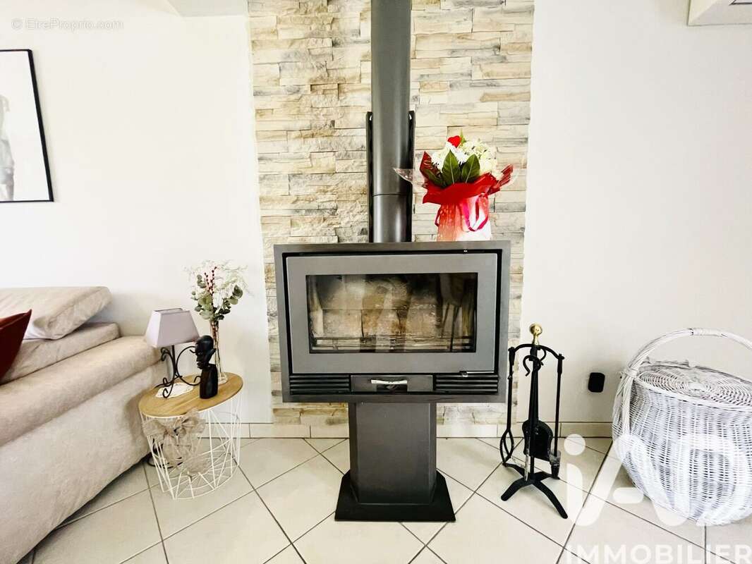 Maison 138 m² à Barbey  - photo 5