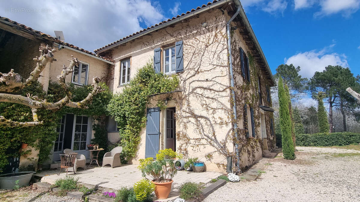 Maison à L'ISLE-EN-DODON