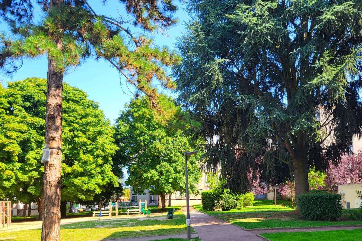 Appartement à RIS-ORANGIS