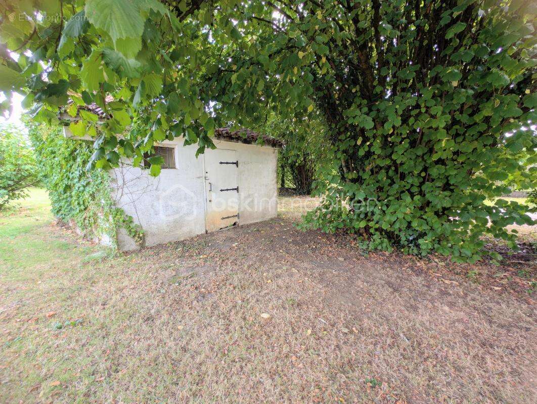 Maison à SAINT-JULIEN-DE-CONCELLES