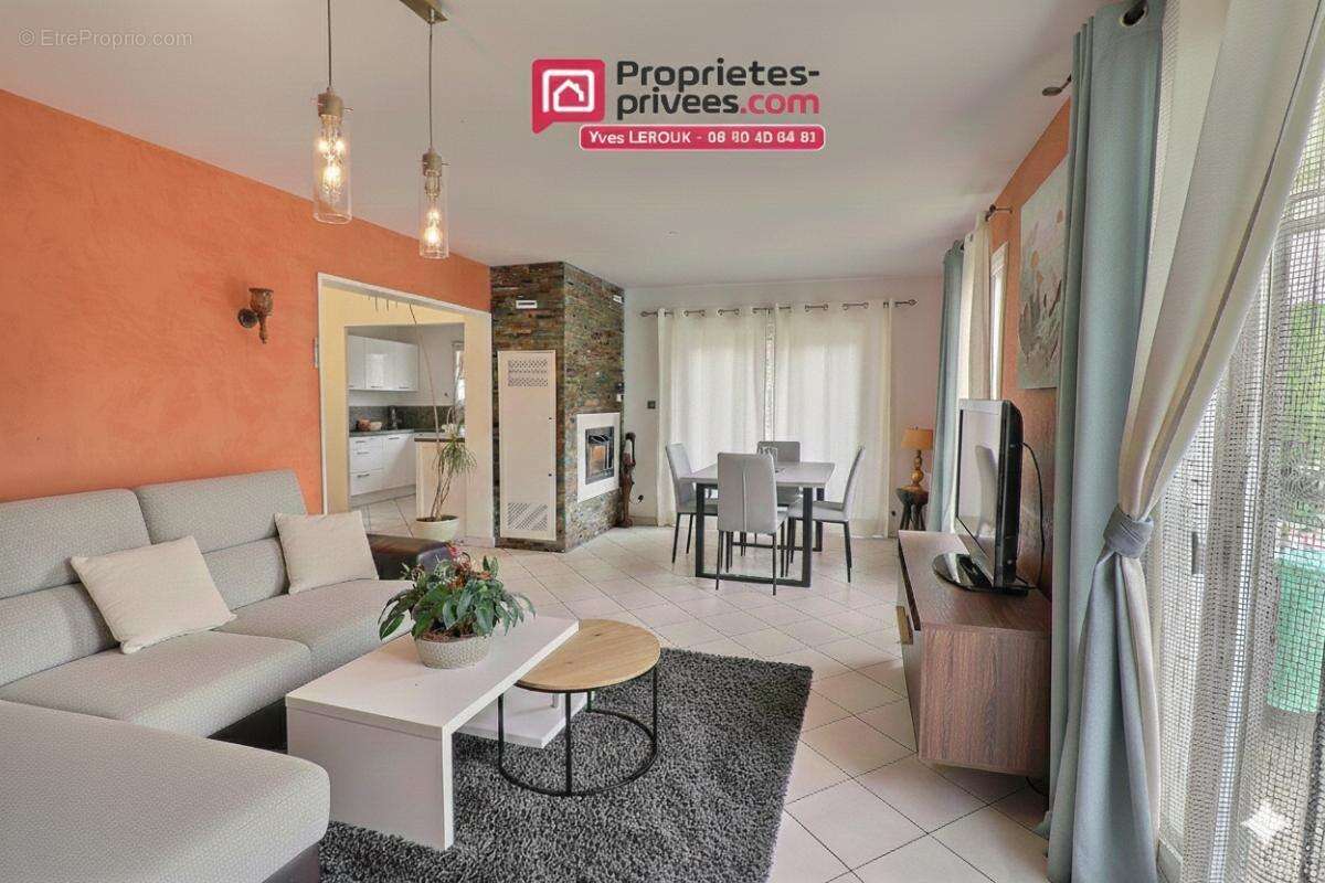 Maison à SAINT-PIERRE-EN-FAUCIGNY